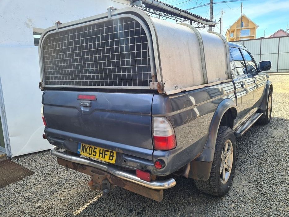 Dezmembrari dezmembrez  Mitsubishi L200 III  2.5 Diesel 2002-2006