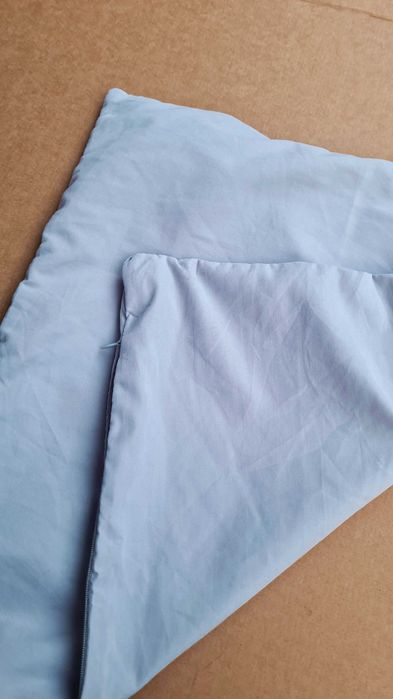 Различни калъфи за възглавници сини