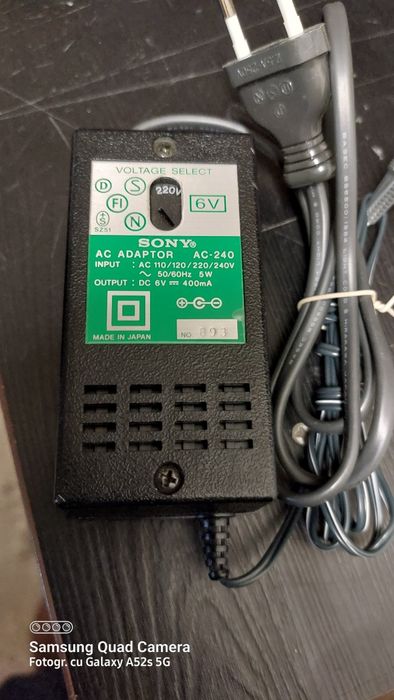 Alimentatoare originale Sharp si Grundig, Creative,Sony.