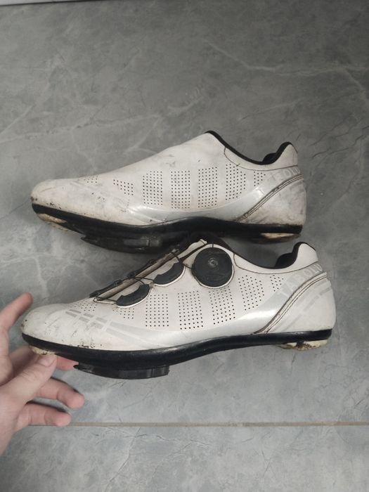 Вело туфли с шипами