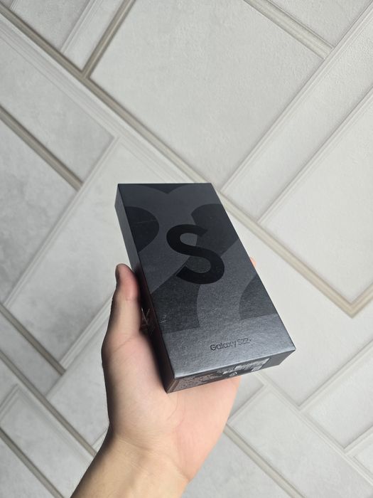 Samsung S22+ 8/128gb