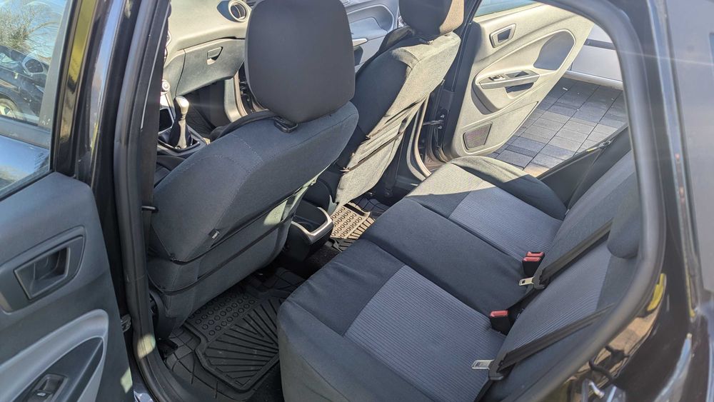 Форд Фиеста   1.2 , 85 к.с, от 2010г.