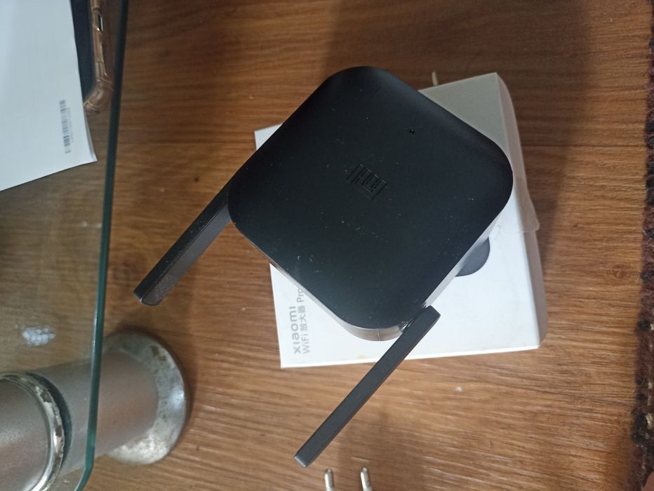 Продаю усилитель Wi-Fi Mi