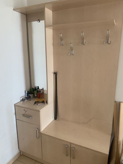 Прихожи шкаф вешалка