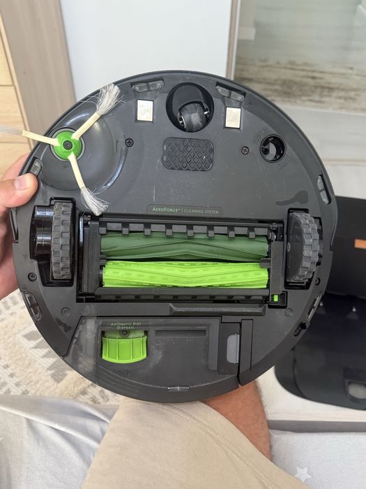 Irobot Roomba J7+