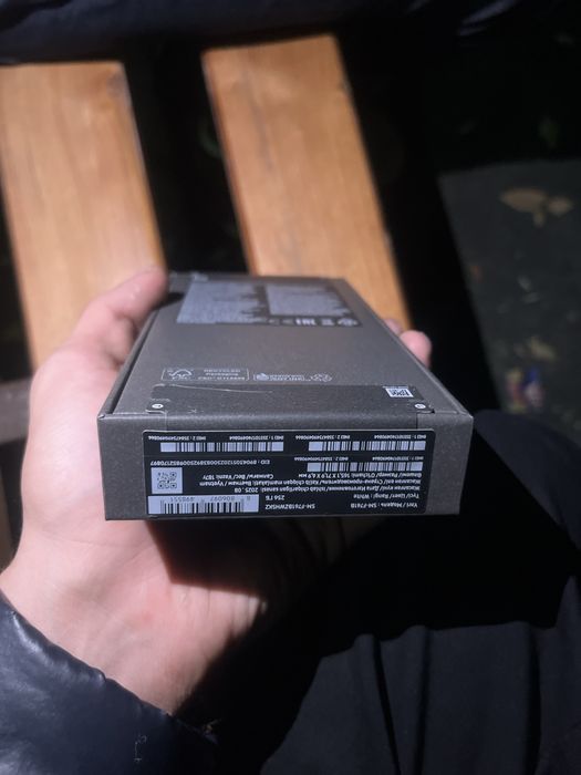Galaxy Z Flip7 FE 256g