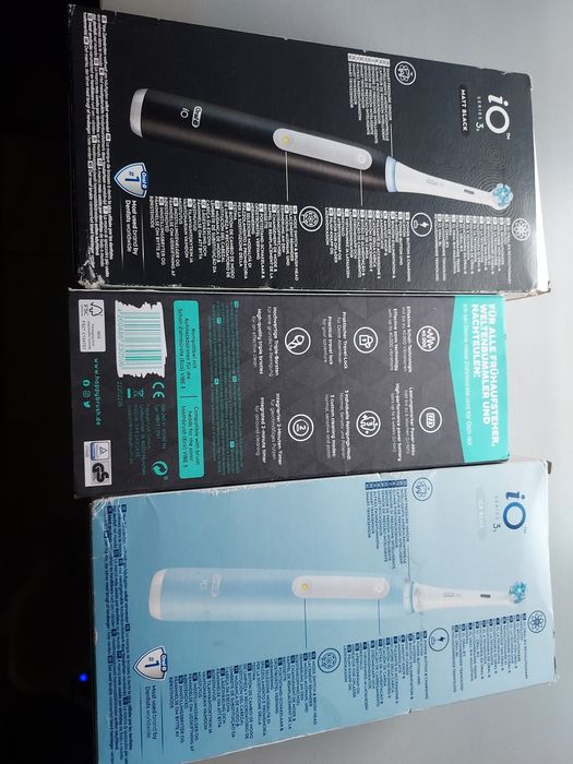 Periuțe electrice Eco vibe3 și OralB iq 3