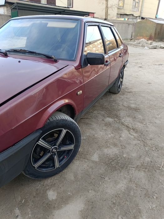 ваз 99 карбюраторный срочно продам