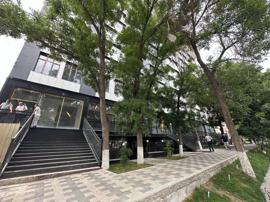 Коммерция 640 м² на первой линии, ЖК Askiya City