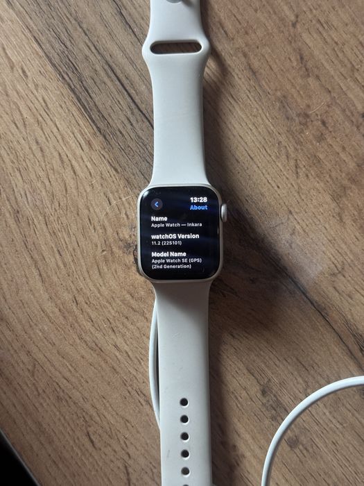 apple watch SE 2