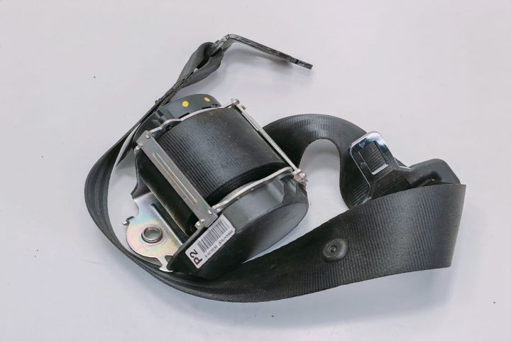 Centura siguranta dreapta spate 888404130R Renault Clio a 4-a generat