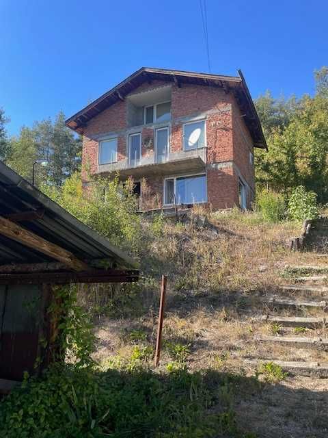 Къща в с.Углярци