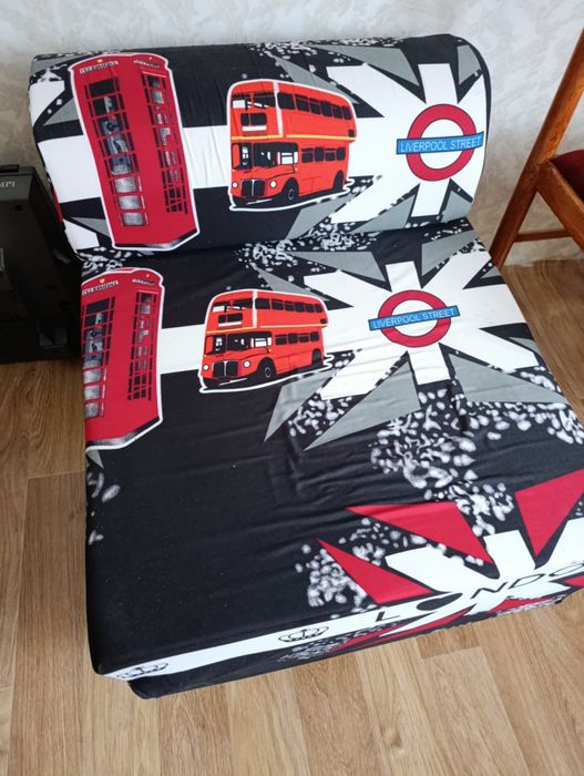 Разтегателен пуф, матрак