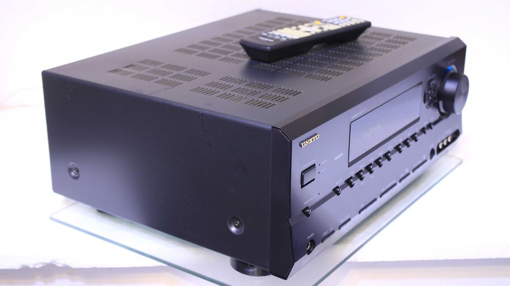 Statie/Tuner Onkyo,2x115W+telecomanda.