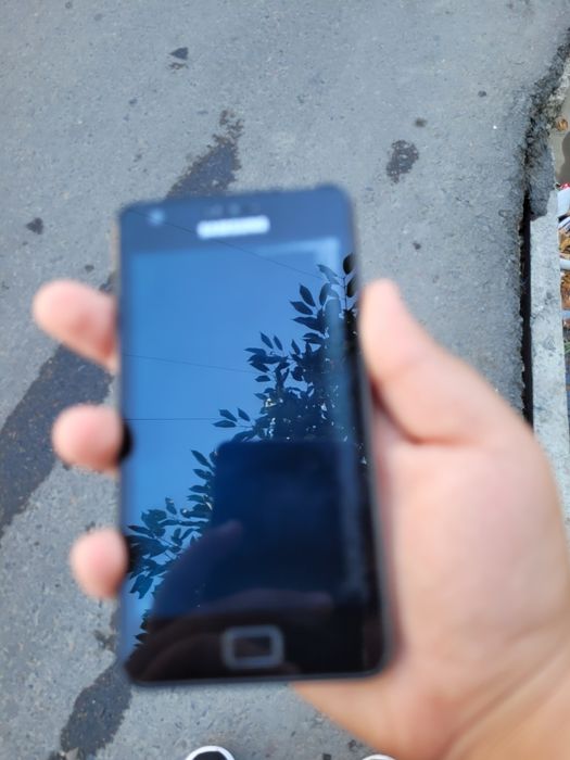 Срочно продаю Samsung Galaxy S2 GT-I9100
