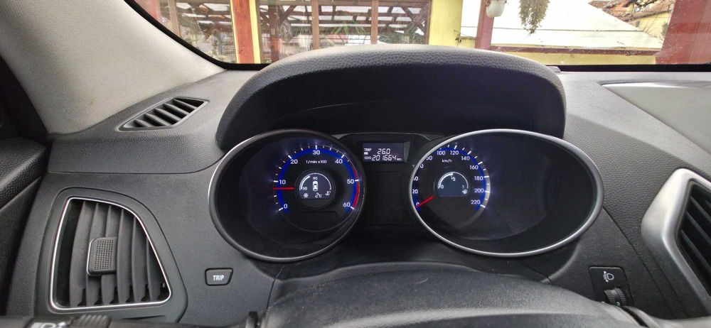 Hyundai iX35 2.0 Diesel – 184 CP – 2011 – stare foarte bună