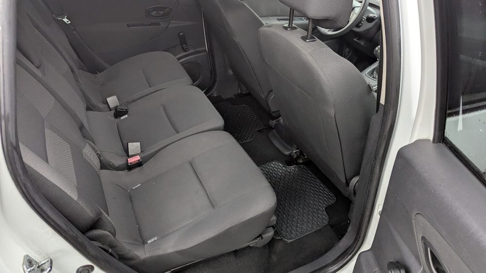 RENAULT Scenic 2011 — imagine 4