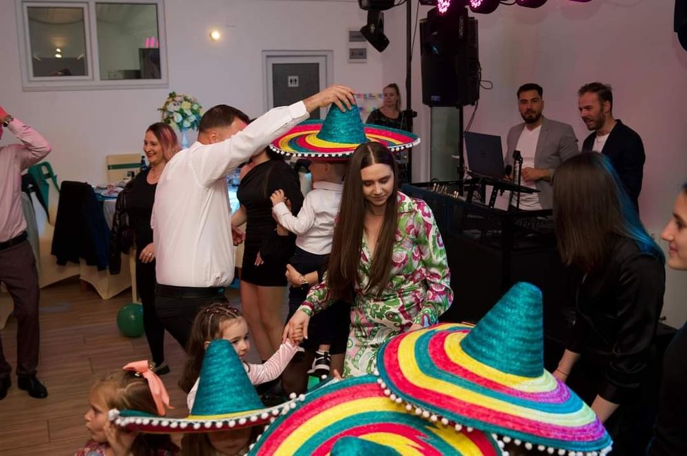 Dj și solista evenimente, nunti, botezuri, petreceri private