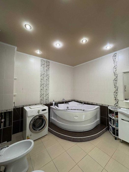 продажа 3- ком кв .11 мкр