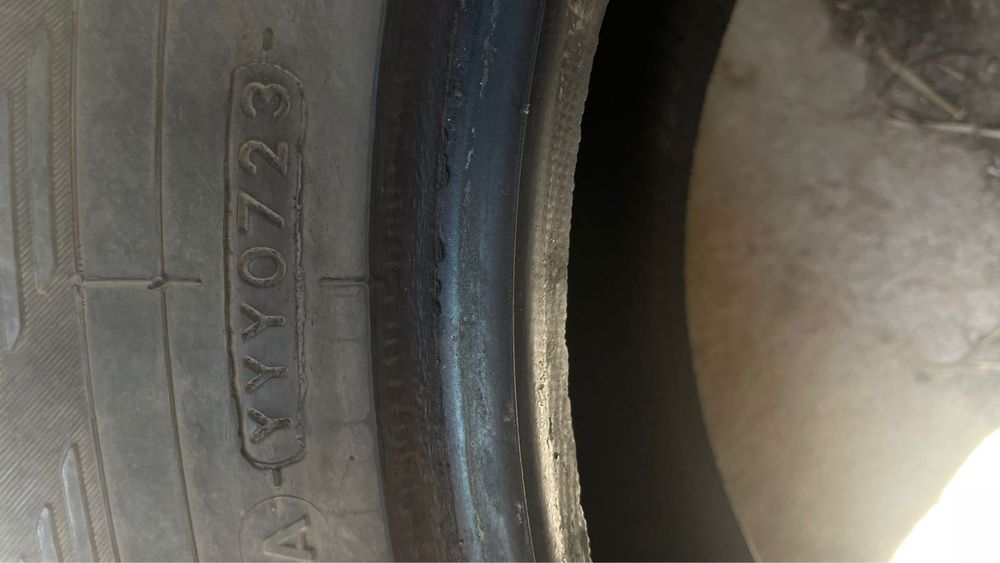 Продам резину Yokohama 2шт