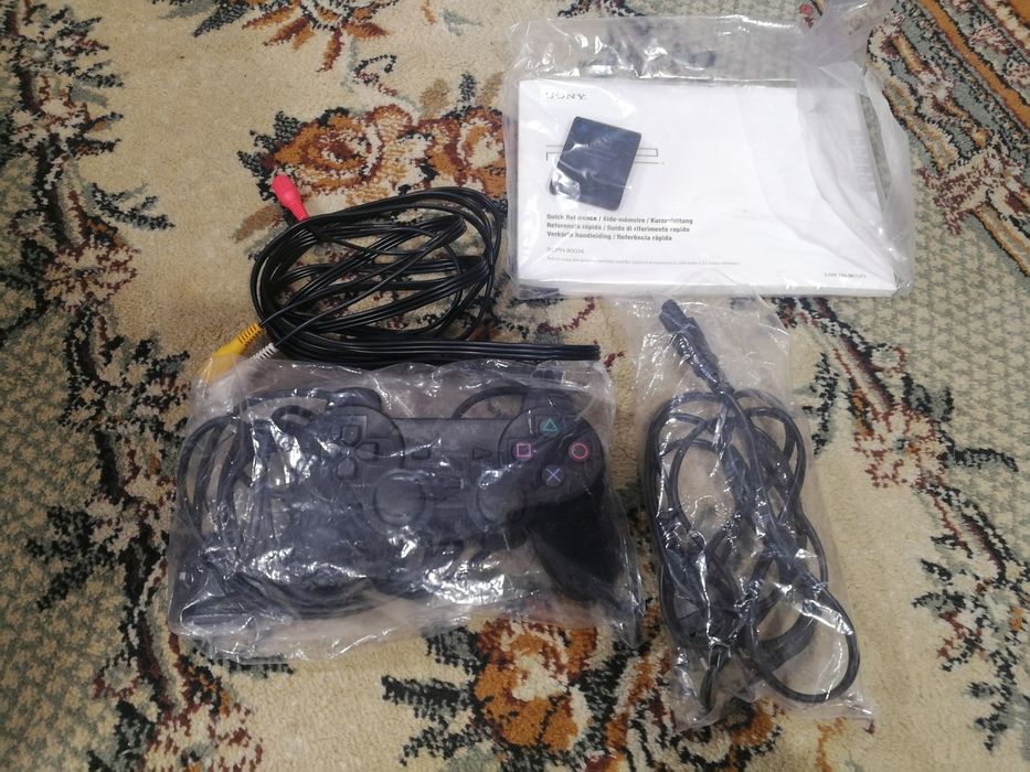 PlayStation 2 (ps2) (scph-90004)