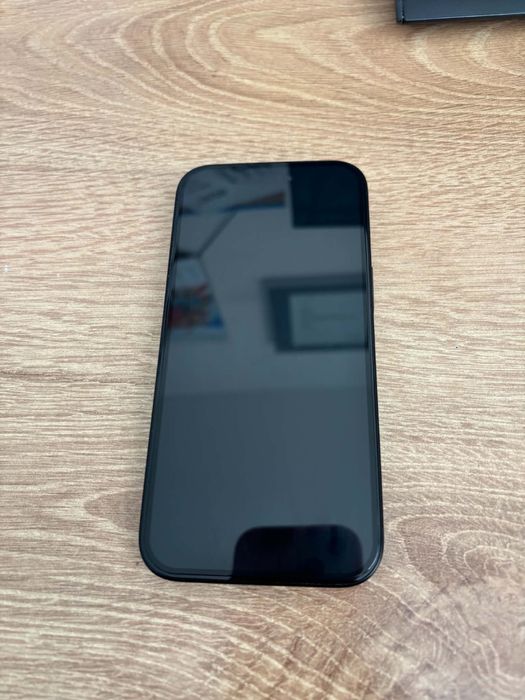 Iphone 15 128GB Black 90% Батерия