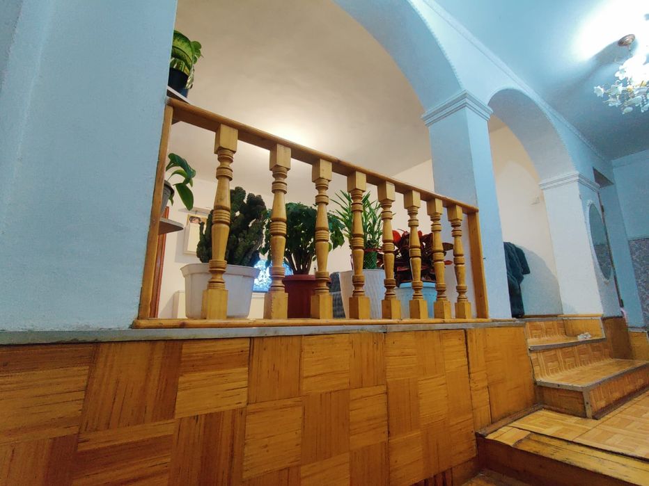 Продается дом из 10 комнат