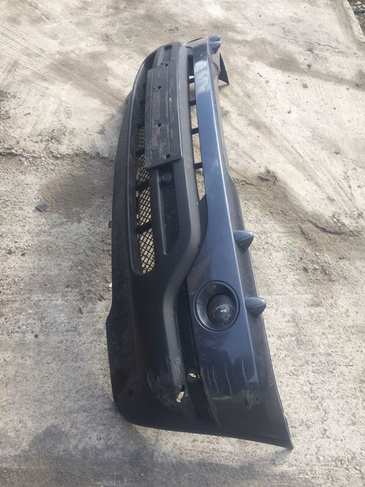 Bara Fata Bmw X5 E53 pret 500 lei prezinta un defect