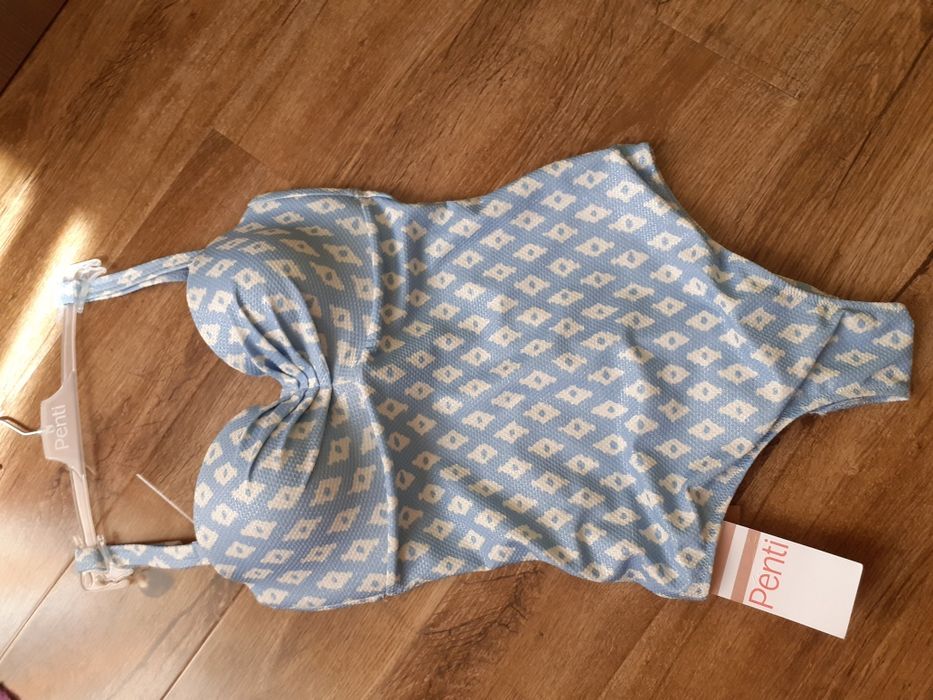 Penti costum de baie