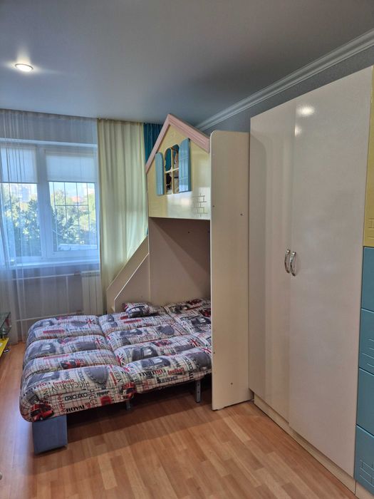 Детский гарнитур длиной 5,25 м
