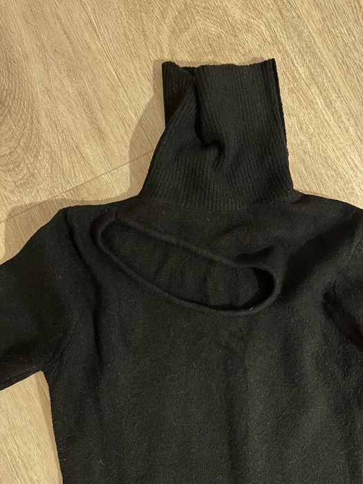 Rochie neagra eleganta din tricotaj midi