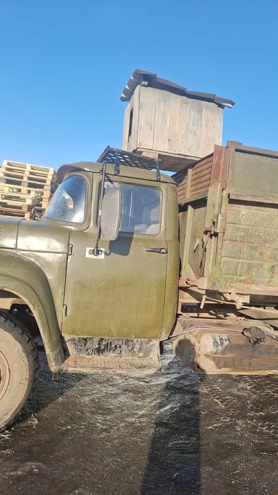 Уборка территории вывоз мусора