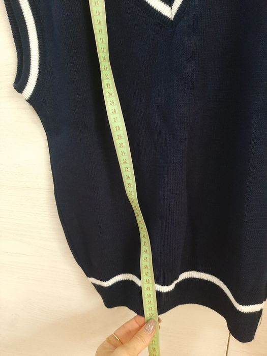 Кофта, безрукавка школьная новые