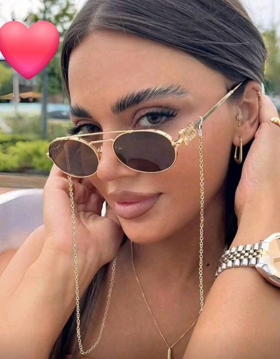 Ochelari de Soare Miu-Miu Luxury Edition UV400 Accesorizati cu Lant
