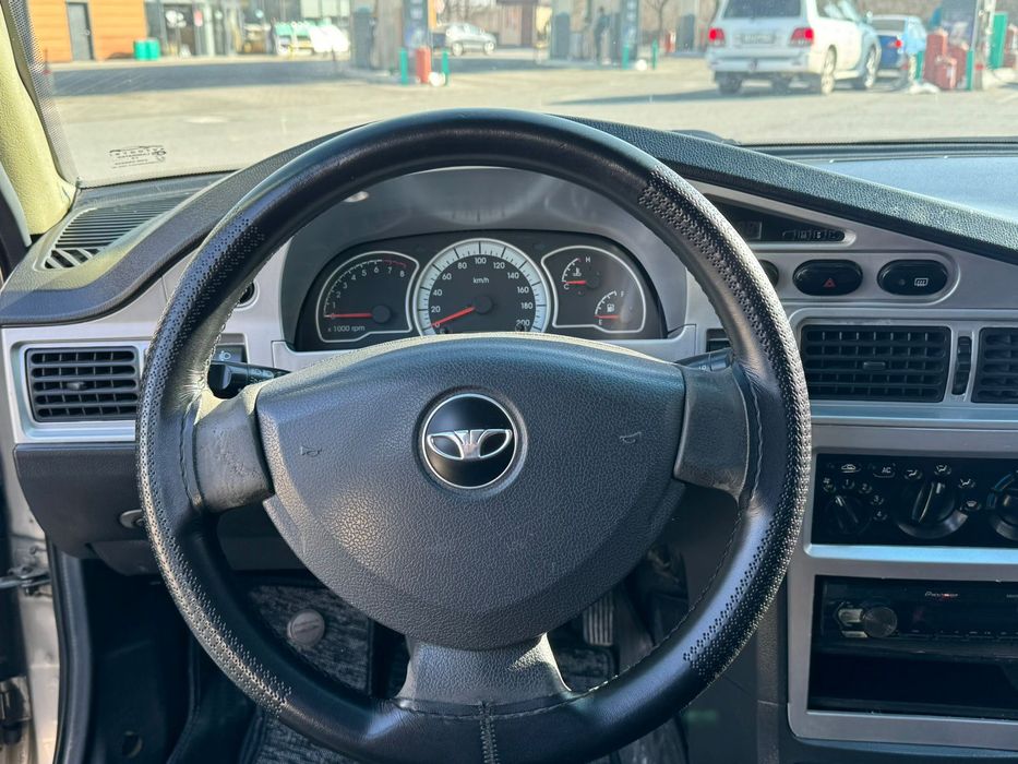 Срочно продам автомашину Нексия