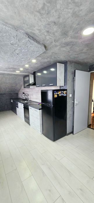 Продава се Тристаен апартамент в София, Илиянци - 100 кв.м за 1650 €/кв.м - Снимка #2