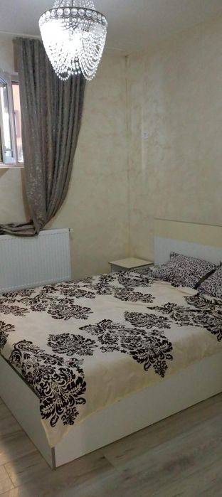 Închiriez apartament 2 camere mai multe detalii sunați la numărul de telefon 0784723812