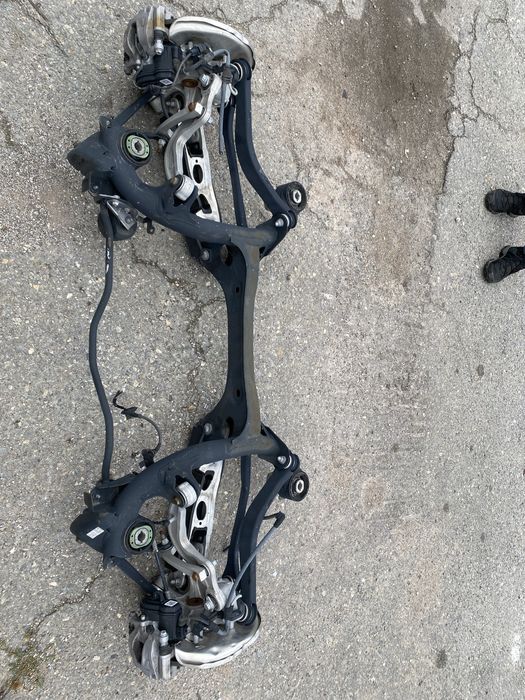 Заден мост А 4 Avant(B9) 2.0 TDI комби elektrik dizel automat