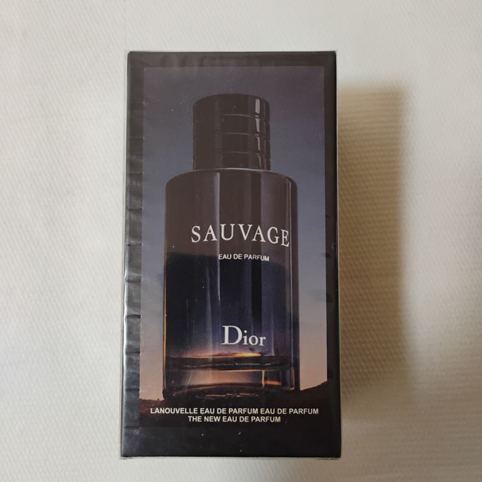 Dior sauvage EDP pentru bărbați 100ml nou