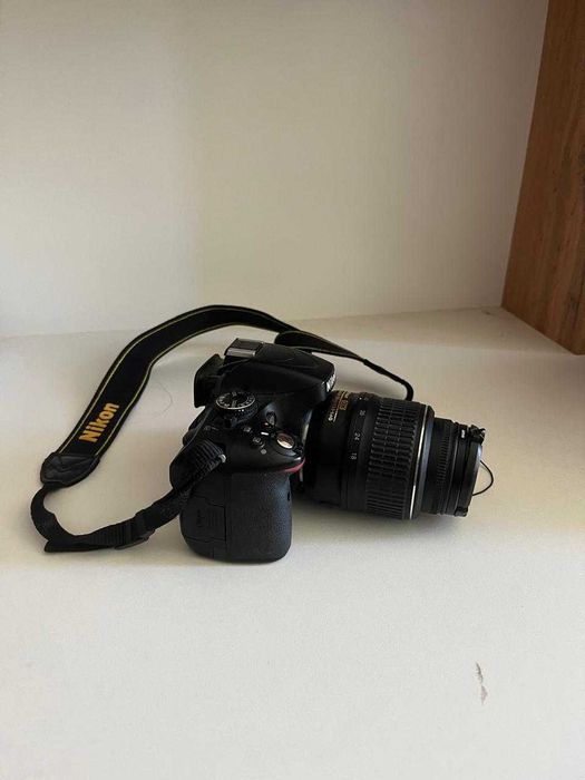 Профессиональный фотоаппарат