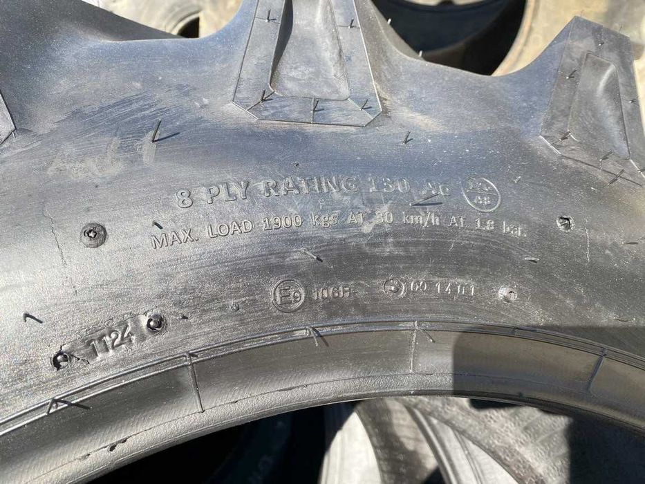 Cauciucuri cu 8 pliuri 14.9-28 marca GRI