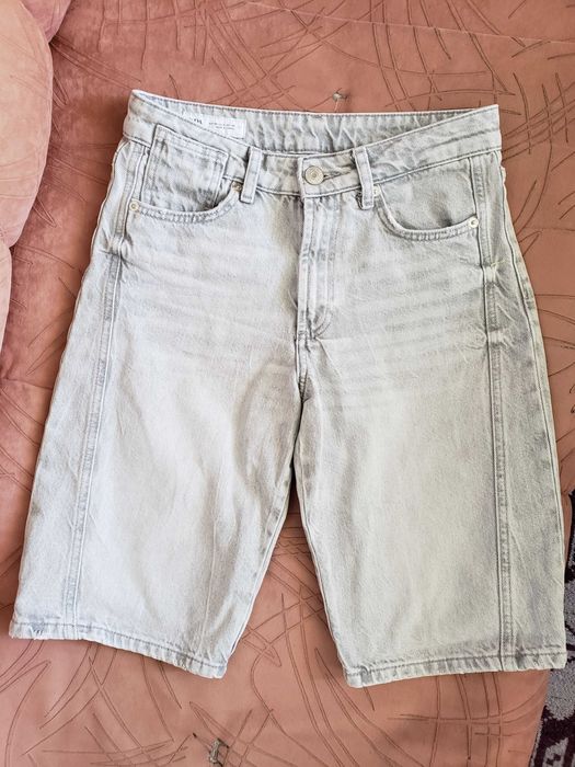 Zara летни бермуди в сиво