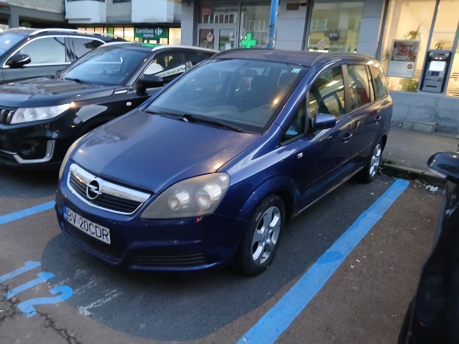 Opel zafira  de vinzare