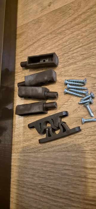 Plase insecte pe profil aluminiu cu balamale