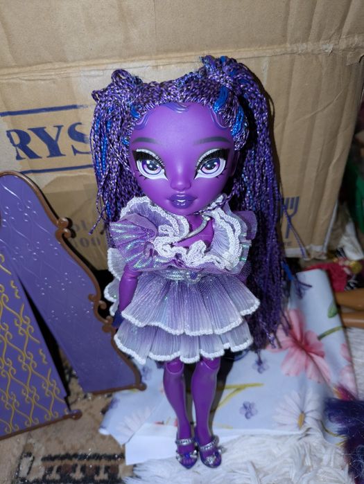 Shadow high diferite