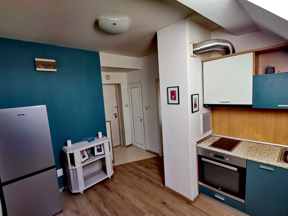 Дава се под наем Двустаен апартамент в Бургас, Център - 50 кв.м за 219.3 € - Снимка #5