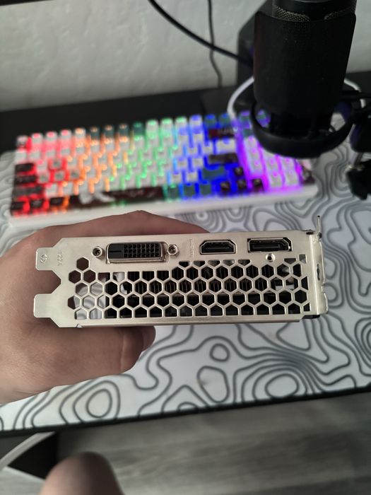 Видеокарта GeForce rtx 2060