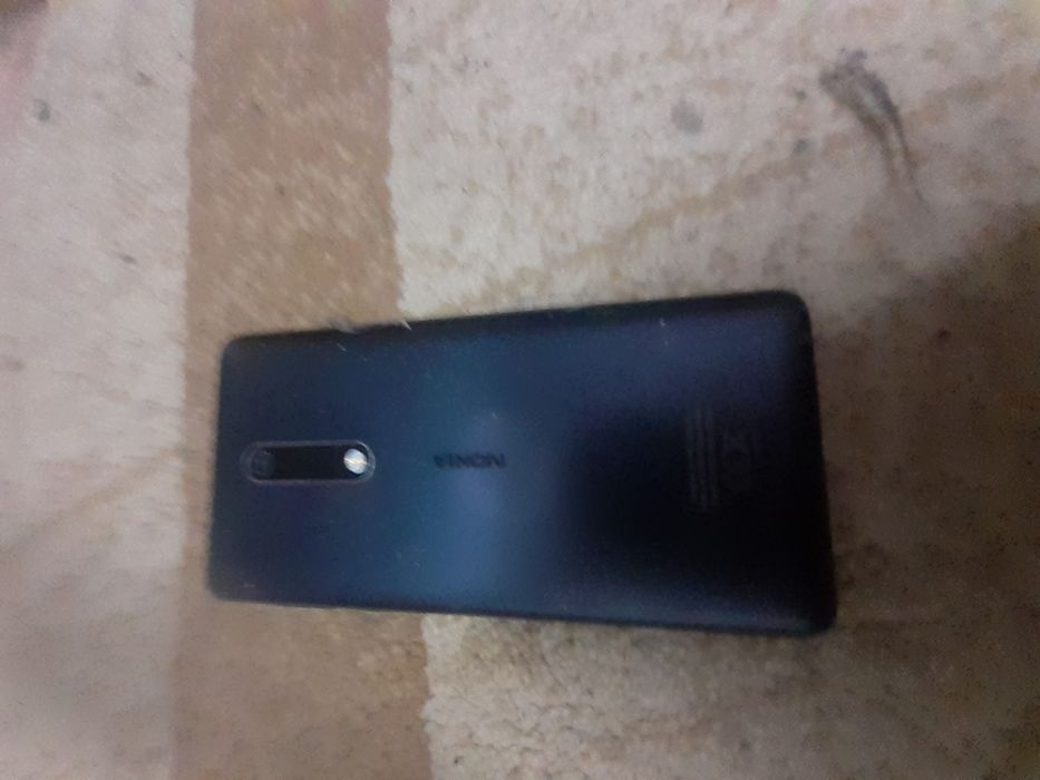 Продам сразу 2 телефона за