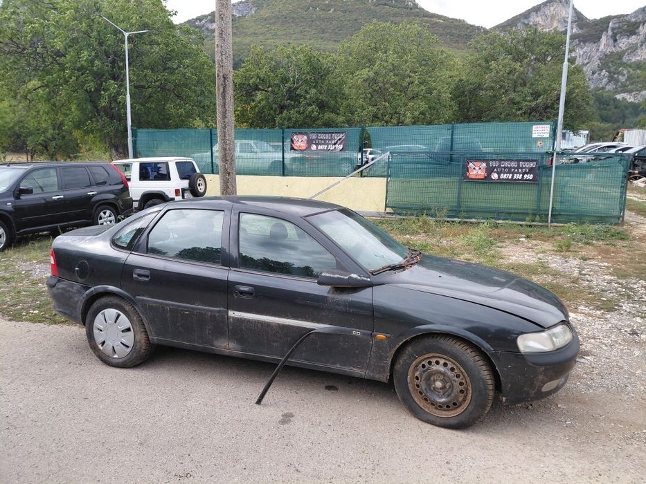 Opel Vectra 2.0i 16V на части !!!