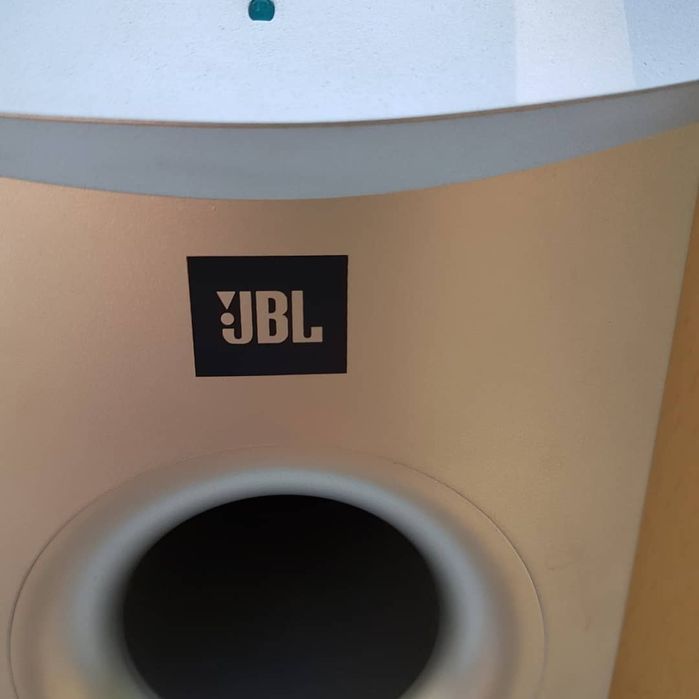 Сабвуфер и колонки